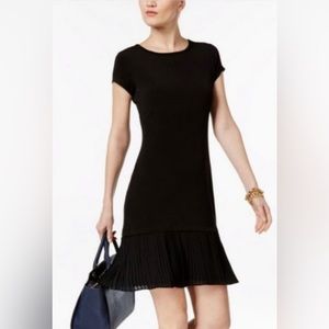 Michael Kors Pleat Hem Shift Tshirt dress in black !